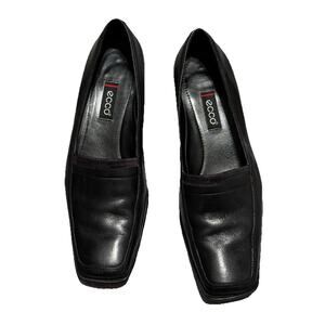 Ecco Womens Black Loafers Size 36 / 6 Career Work Capsule Square Toe